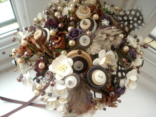 Illustration for article titled Five Godawful Wedding DIY Ideas From Pinterest